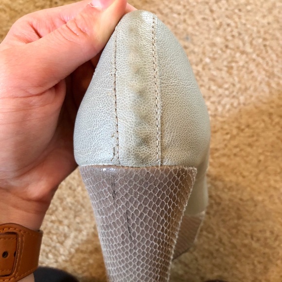 Rock & Republic Wedge Heels - Picture 7 of 8